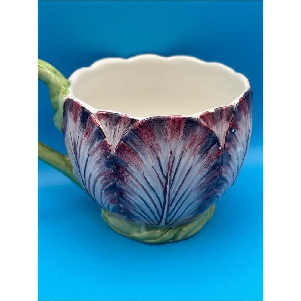 Vintage Mottahedeh Musee Des Arts Decoratifs Paris Flower Majolica Cup